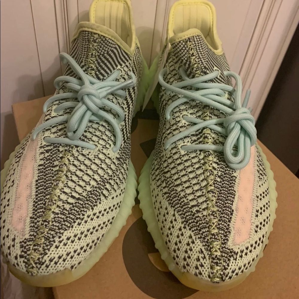 Adidas Yeezy Boost 350 V2 Non-Reflective  “Yeezreel” Mens Size 8.5